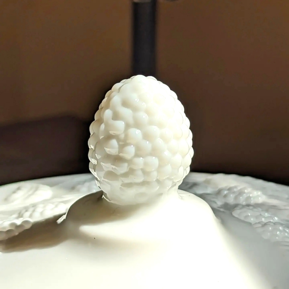 Vintage Fostoria 1960s Berry Milk Glass Candy Dish - Picture 3 of 7